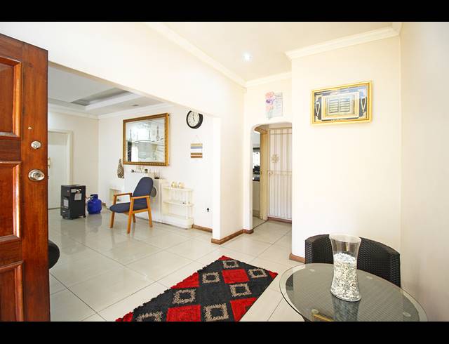 4 BEDROOM HOUSE FOR SALE IN CYRILDENE